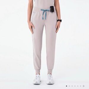 Figs Women's Slate Zamora™
- Jogger Scrub Pants